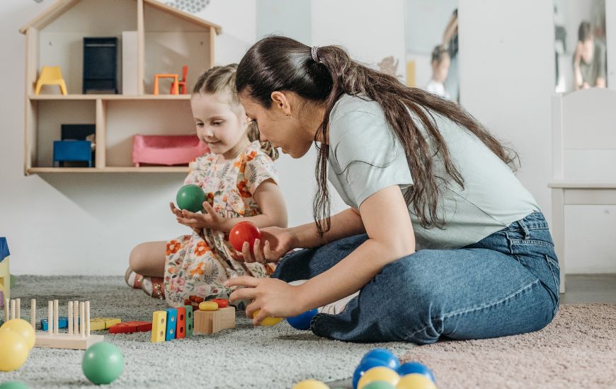 triplo-titolo-in-master-in-pedagogia-montessori-pedagogia-piaget-pedagogia-pikler